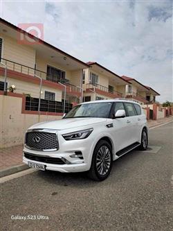 Infiniti QX80
